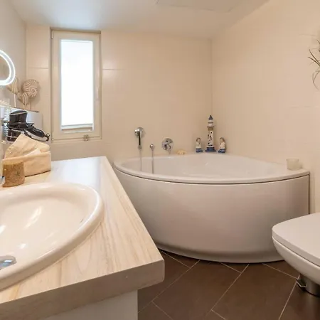 Strandvilla 17 - Seenelke شقة بابي